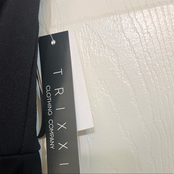 Sweetheart-Neck Side-Slit Gown black - Picture 5 of 6